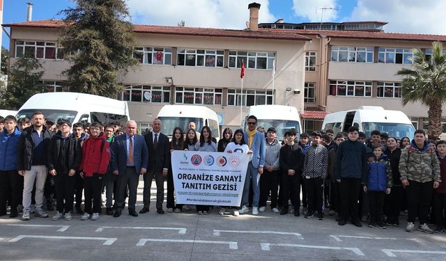 Bafra’da öğrenci ve veliler üretim alanlarını yerinde gördü