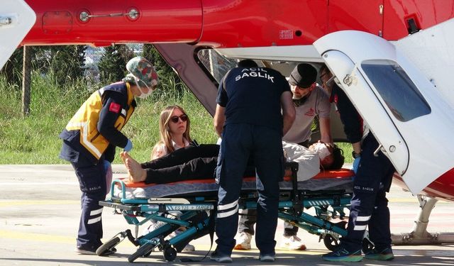 Samsun'da baltayla odun keserken yaralandı! İmdadına helikopter yetişti