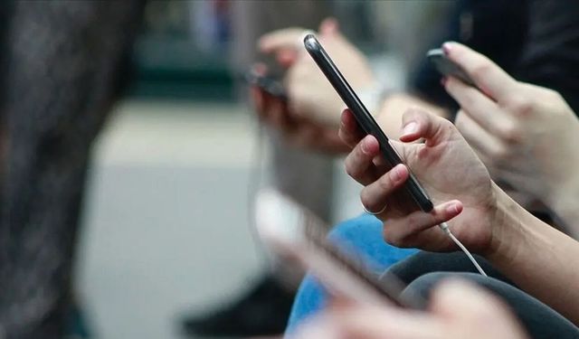 Akıllı telefon ve tabletlere dev zam kapıda