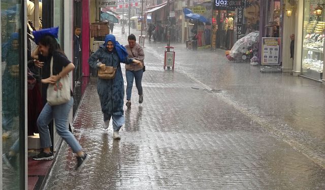 Meteoroloji Samsun'u saat verip uyardı: Dikkat!
