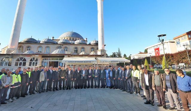 Samsun Valisi Orhan Tavlı ve Başkan Halit Doğan Havza’da vatandaşlarla bayramlaştı