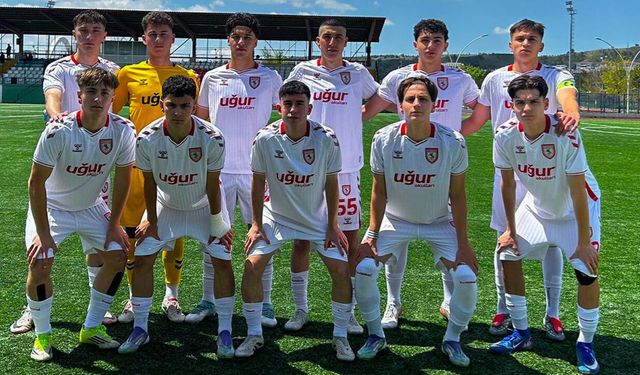 Samsunspor U17’den mücadele dolu veda