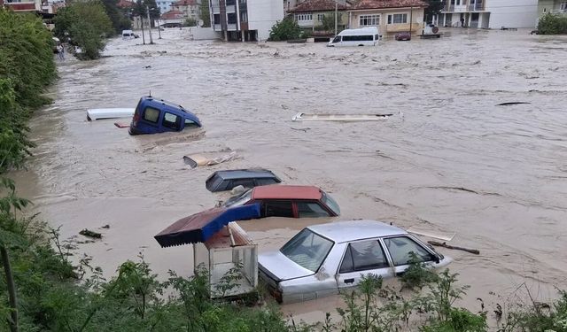 Sel felaketinin ardından Meteoroloji'den Samsun'a yeni uyarı!