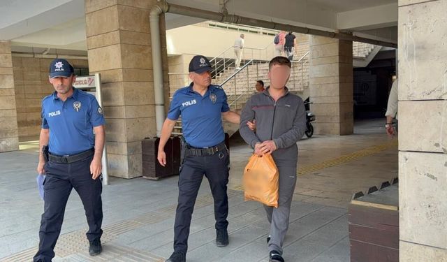 Samsun Atakum'da yan bakma kavgası kanlı bitti!