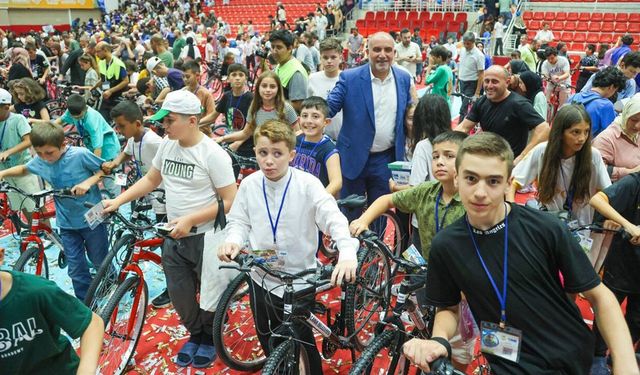 Canik'te camiye gelen ödülü kapacak