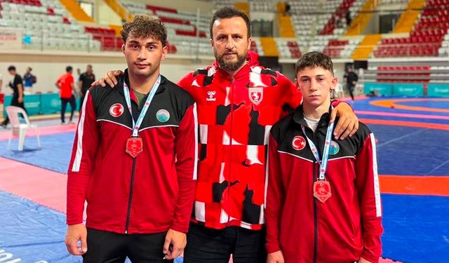 Güreşte Samsun rüzgarı! Milli Takım vizesi aldılar