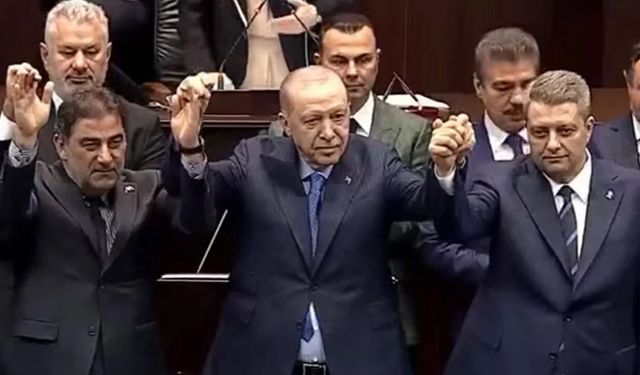 İYİ Parti'nin kurucusu AK Parti'ye katıldı