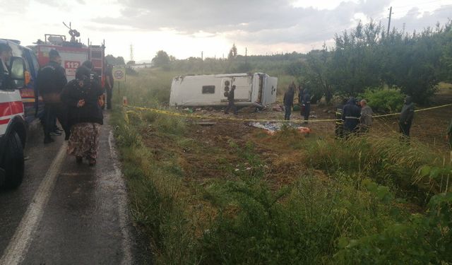 Isparta'da katliam gibi kaza! 4 ölü, 16 yaralı