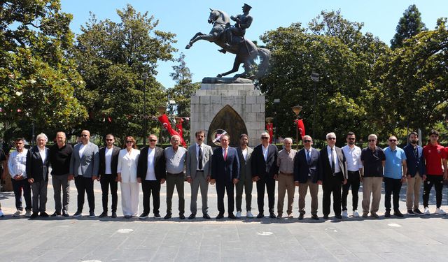 Samsunspor 61 yaşında! Onur Anıtı'nda tören