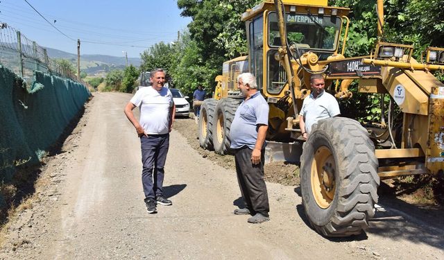 Tekkeköy Aşağıçinik Mahallesi'nde yollar yenileniyor