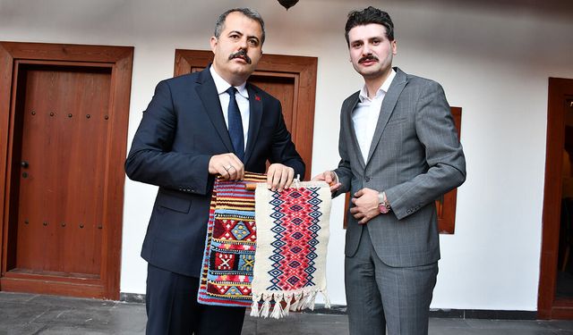 Vezirköprü, Kaymakam Özgür Kaya'ya veda etti