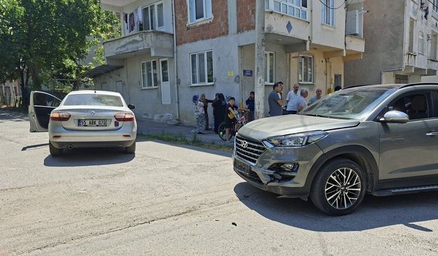 Samsun'da iki otomobil çarpıştı! 2 kişi yaralandı