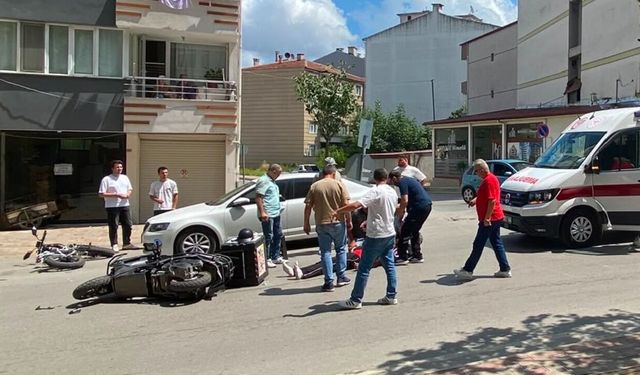 Samsun'da kavşakta can pazarı! 2 yaralı