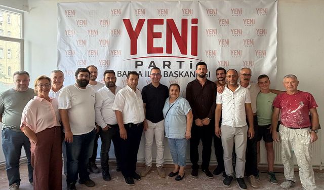 CHP Bafra teşkilatı toplu halde Yeni Parti'ye geçti