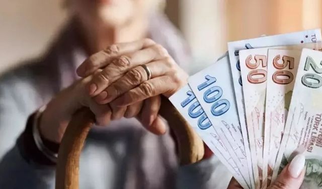 En düşük emekli aylığı için gözler Meclis'te