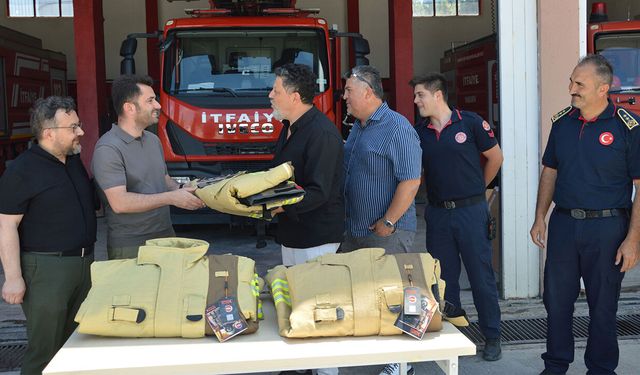 Havza'da selde görev yapan itfaiyecilere anlamlı jest