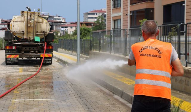 İlkadım'da temizlik mesaisi aralıksız sürüyor