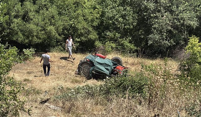 Samsun'da yürekleri ağza getiren traktör kazası! Son anda kurtuldu