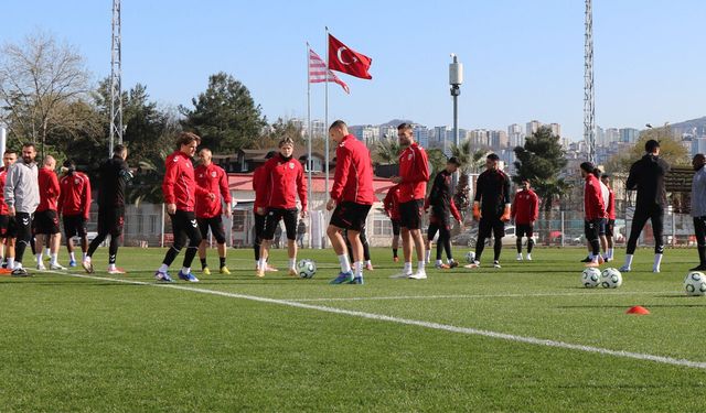 Samsunspor'da kritik gün! Fink'ten transfer raporu