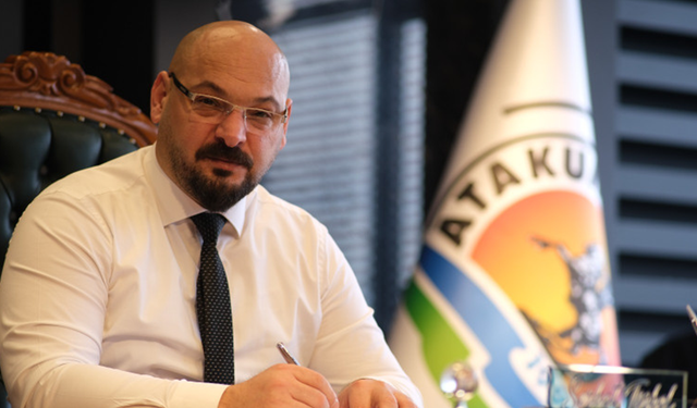 Atakum Belediye Başkanı Serhat Türkel de bağımsız oldu
