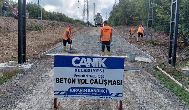 Canik'te ulaşım ağı yeni yollarla güçleniyor