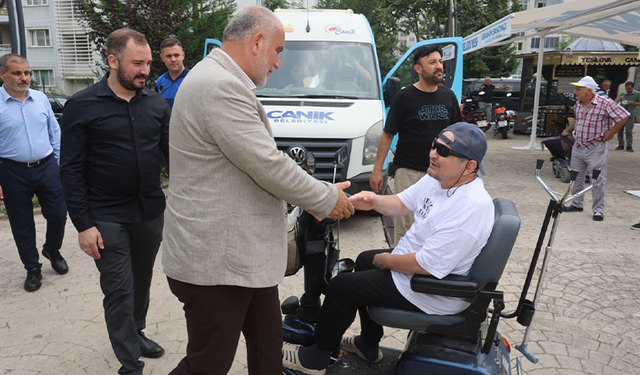 Başkan Sandıkçı Canik’te sahaya indi!