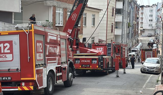 Samsun'da 6 katlı binada panik!
