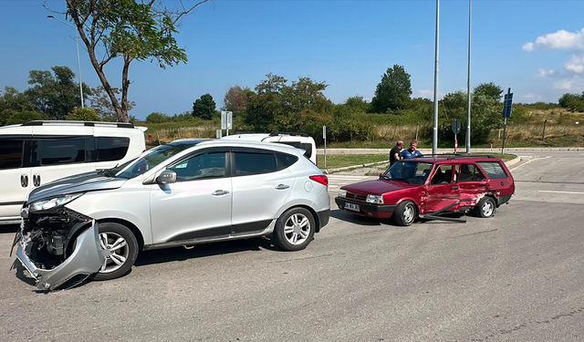 Samsun’da kavşakta kaza! 1 kişi yaralandı