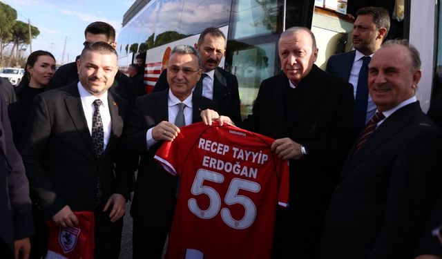 Başkan İhsan Kurnaz'dan çeyrek asır vurgusu: "Türkiye geleceğe hazır"