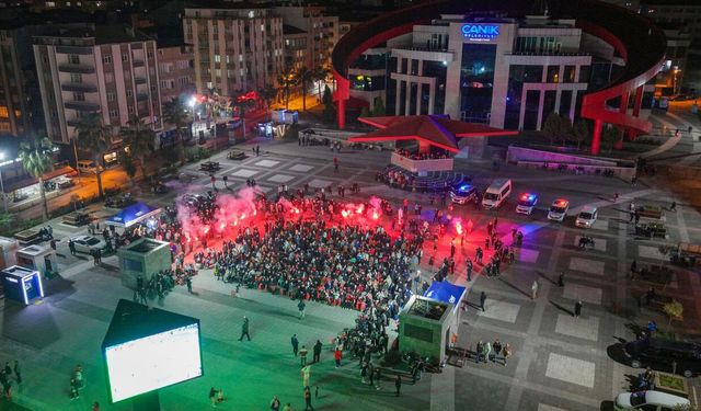 Canik’te milli maç heyecanına hava engeli