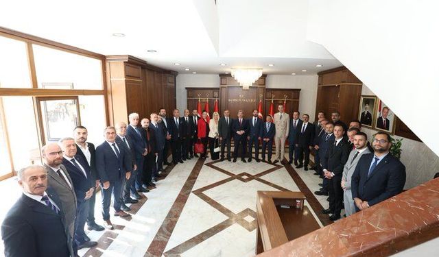 MHP Samsun yönetiminden Vali Orhan Tavlı’ya ziyaret