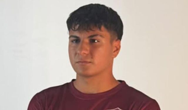 Kadıköyspor’dan Türk futboluna yeni isim! Alperen Alaca profesyonel