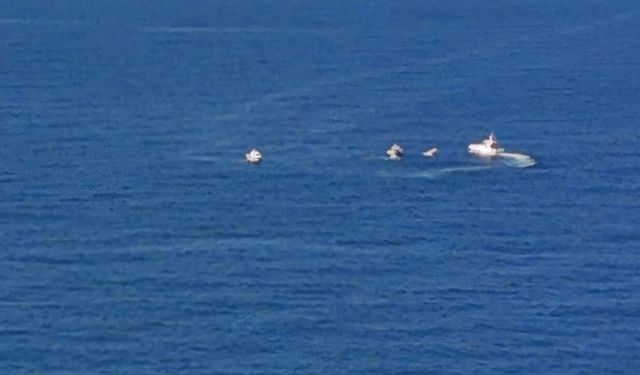 Karadeniz'de havada panik! Denize acil iniş yaptı