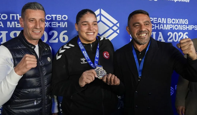 Milli boksör Havvanur Kethüda Avrupa şampiyonu oldu