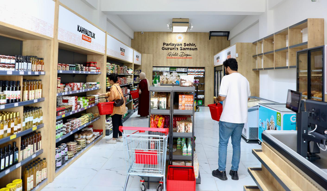 Samsun Market yeni yerinde hizmete başladı