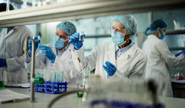 Şüpheli ölüm sonrası alarm! 200 kişi gözlem altına alındı