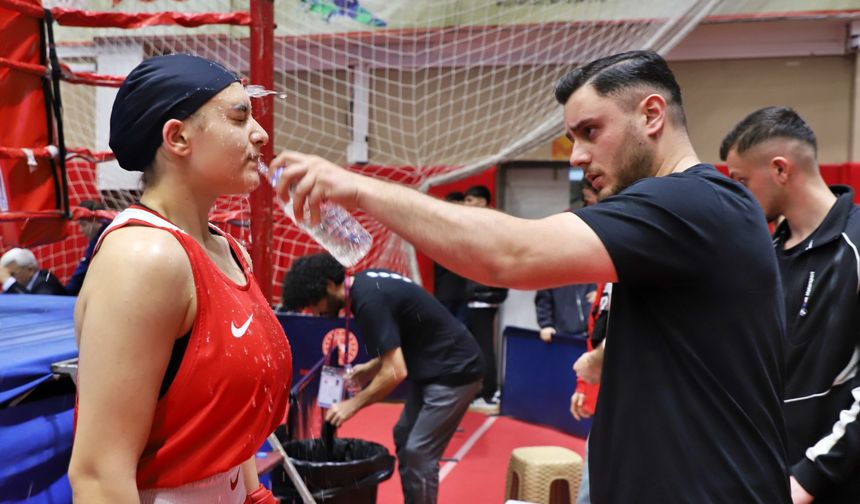 Şampiyonanın son gününde final müsabakaları yapıldı.