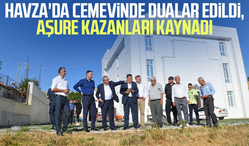 Havza'da cemevinde dualar edildi, aşure kazanları kaynadı