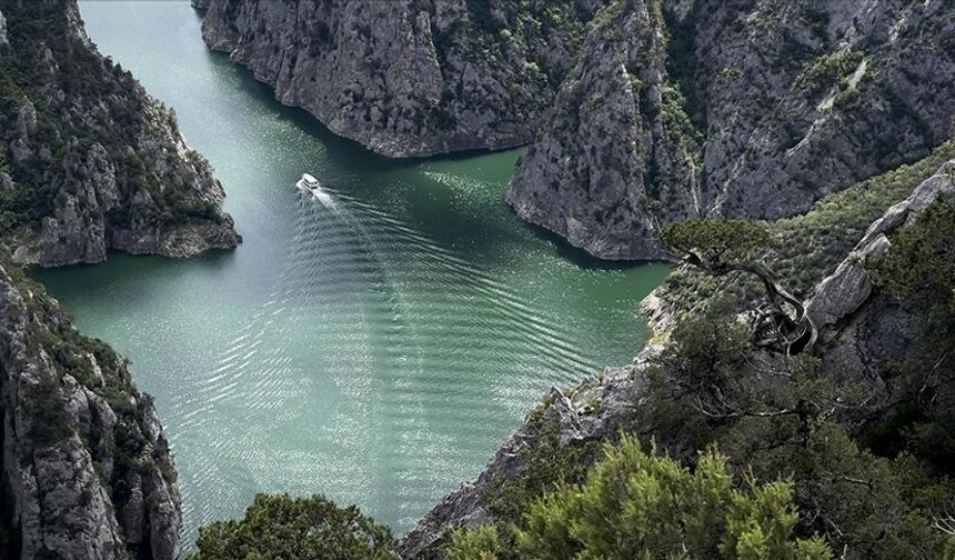 Şahinkaya Kanyonu’nda Sessiz Keşif: Tekne / Seyir Noktaları ve Güvenli