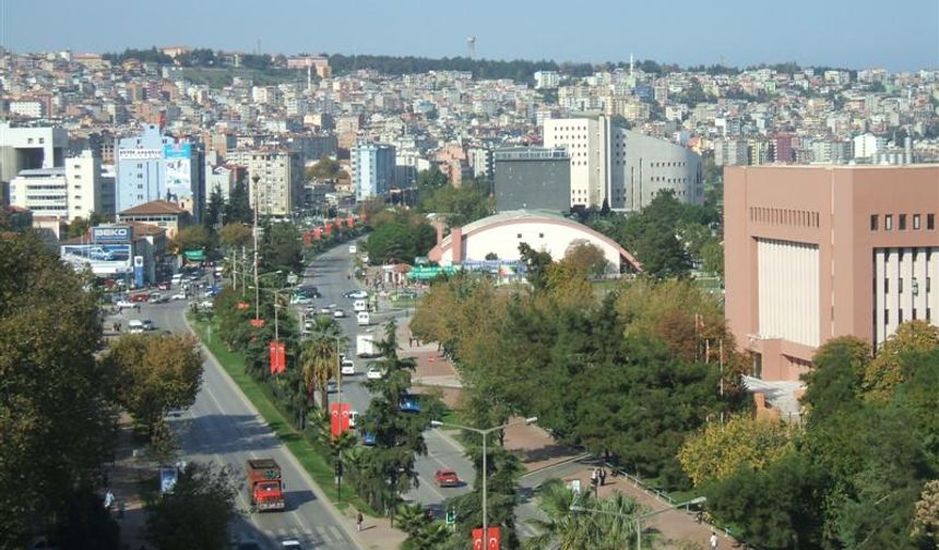 İlkadım Gezi Rehberi: Tarihi Noktalar, Müzeler