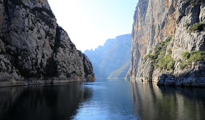 Şahinkaya Kanyonu: Vezirköprü’nün Doğal Hazinesi