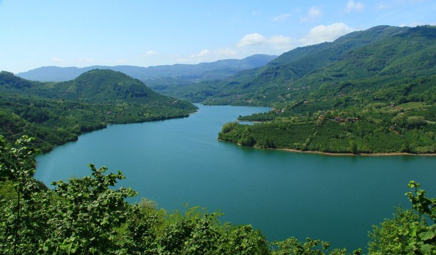Ayvacık İlçesi Tanıtımı: Baraj, Doğa ve Yaşam Şartları