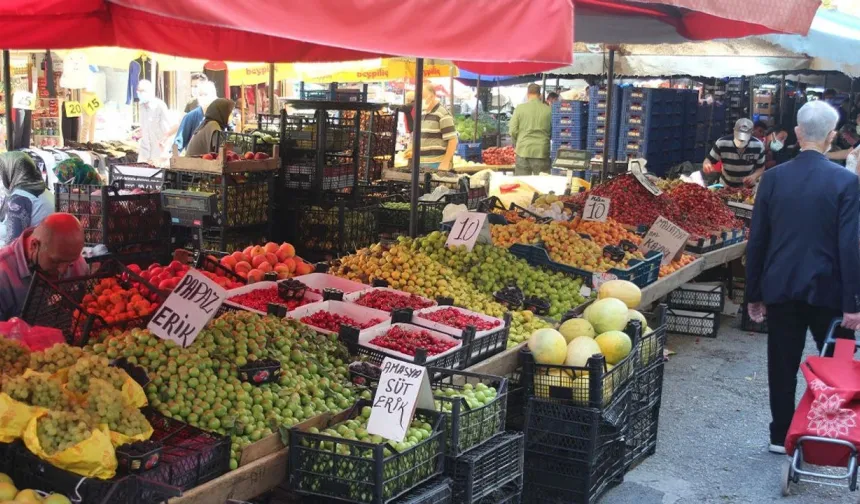 Kavak’ta Yöresel Pazar ve El Sanatları