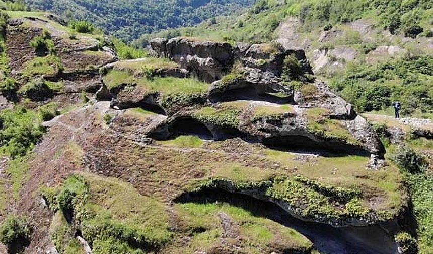 Tekkeköy’de Tarih ve Doğanın İç İçe Geçen İzleri