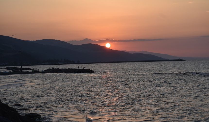 Yakakent’te Sabah Saatlerinin Denizle Buluşması