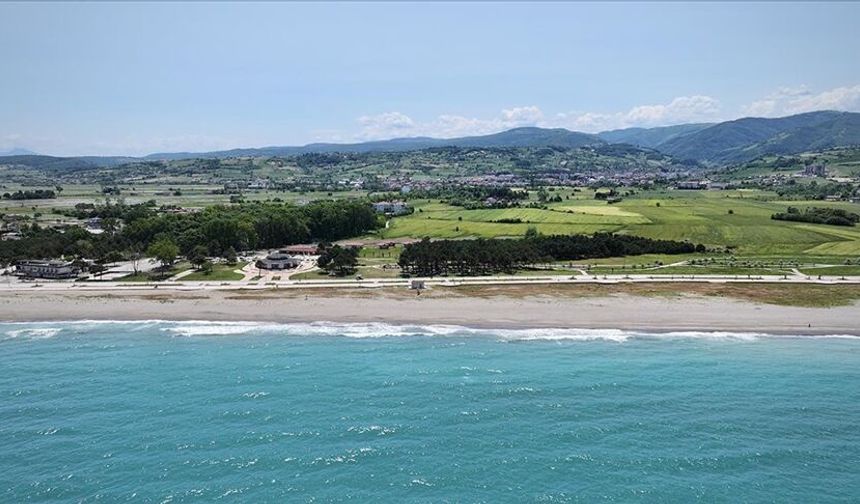 Alaçam Sahilinde Keşfedilecek Doğal Rotalar