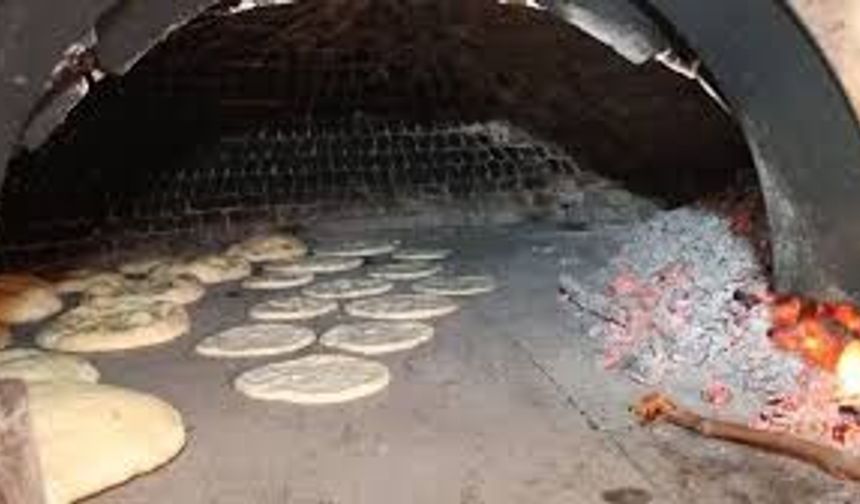 Vezirköprü’de Taş Fırında Köy Ekmeği Kültürü
