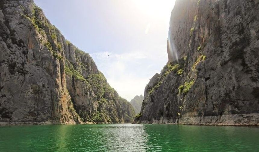 Şahinkaya Kanyonu’nda Doğa ve Sessizlik Deneyimi