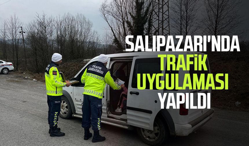 Salıpazarı'nda trafik uygulaması yapıldı