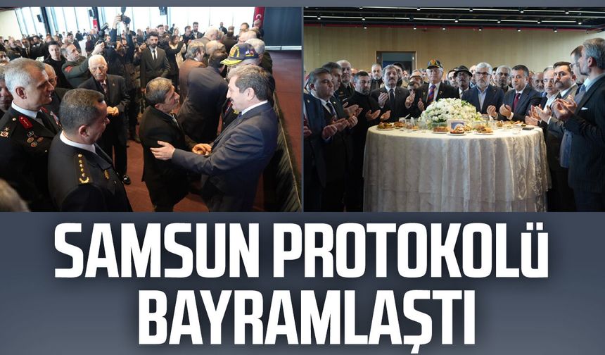 Samsun protokolü bayramlaşma töreninde bir araya geldi